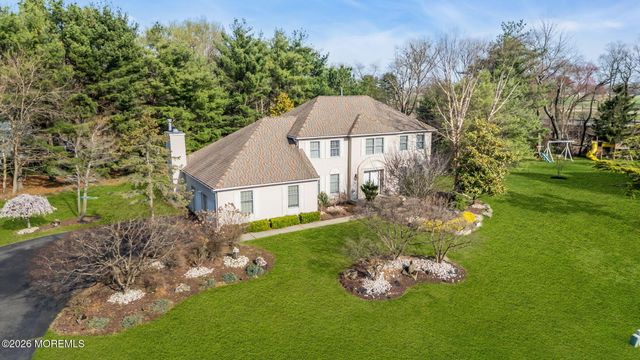 15 Lenape Trail, Freehold, NJ 07728