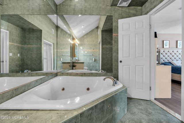 15 Lenape Trail, Freehold, NJ 07728