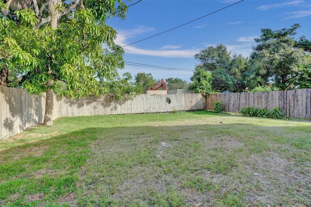 512 NW 15th Terrace, Fort Lauderdale, FL 33311