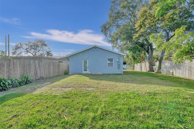 512 NW 15th Terrace, Fort Lauderdale, FL 33311