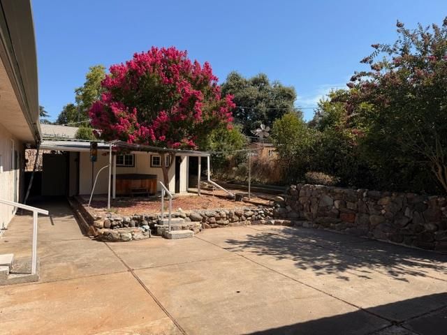 6317 Grant Ave, Carmichael, CA 95608