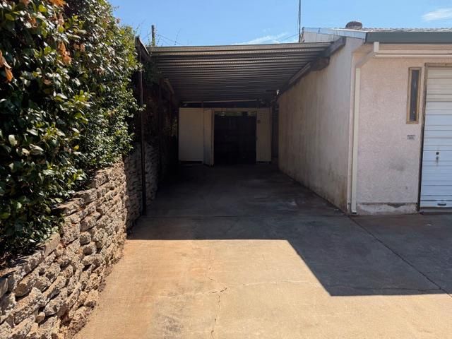 6317 Grant Ave, Carmichael, CA 95608