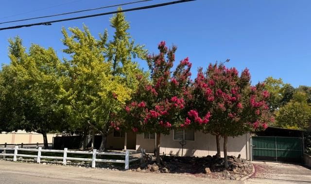 6317 Grant Ave, Carmichael, CA 95608