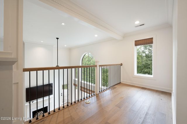 5909 Old Cedar Ct, Prospect, KY 40059