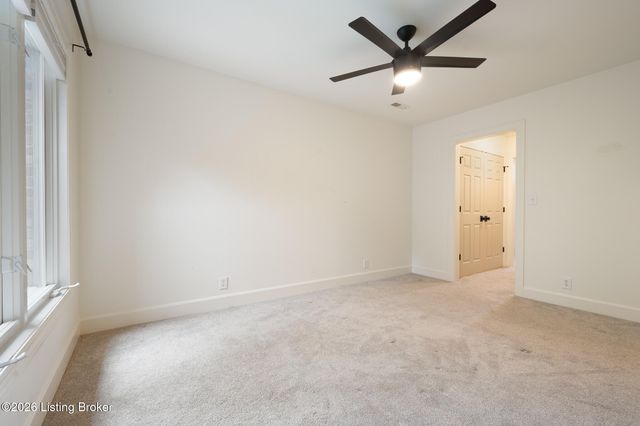 5909 Old Cedar Ct, Prospect, KY 40059
