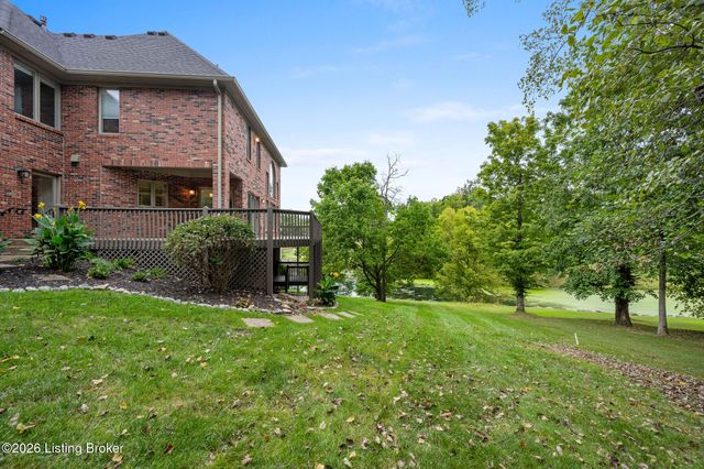 5909 Old Cedar Ct, Prospect, KY 40059