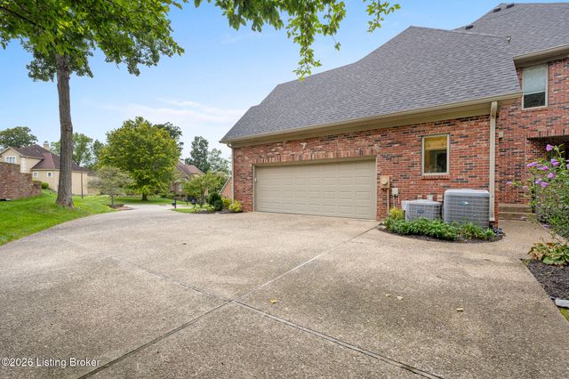 5909 Old Cedar Ct, Prospect, KY 40059