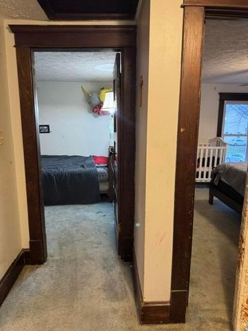 236 N 10th Street, Newark, OH 43055