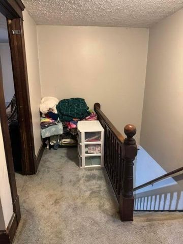 236 N 10th Street, Newark, OH 43055