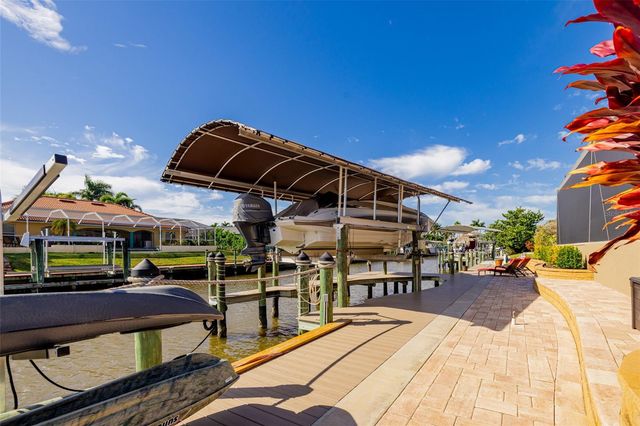 1504 MOHAWK PARKWAY, Cape Coral, FL 33914