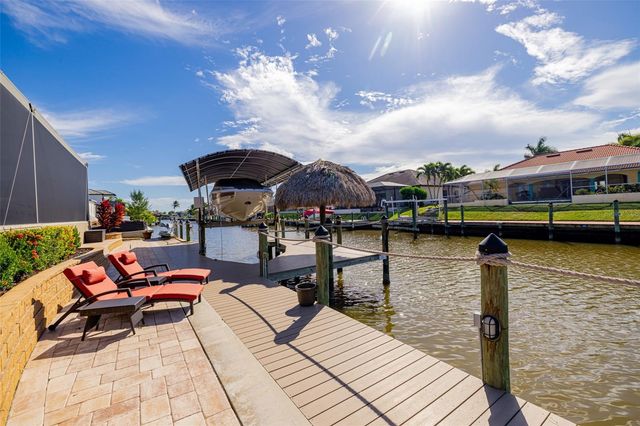 1504 MOHAWK PARKWAY, Cape Coral, FL 33914