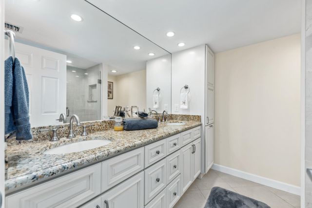 2700 N Highway A1a 902, Fort Pierce, FL 34949