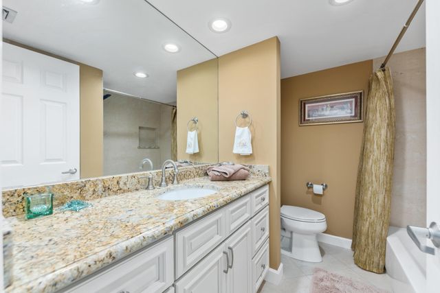 2700 N Highway A1a 902, Fort Pierce, FL 34949