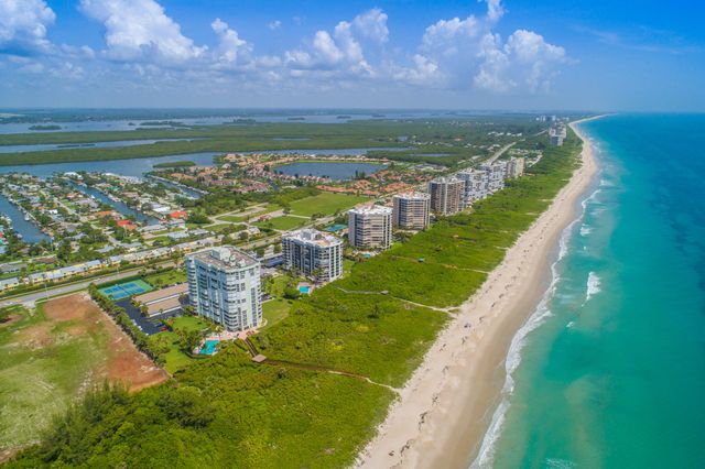 2700 N Highway A1a 902, Fort Pierce, FL 34949