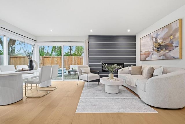 27947 Edgecliff Way, Hayward, CA 94542