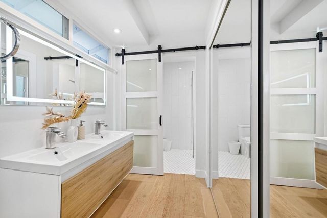 27947 Edgecliff Way, Hayward, CA 94542