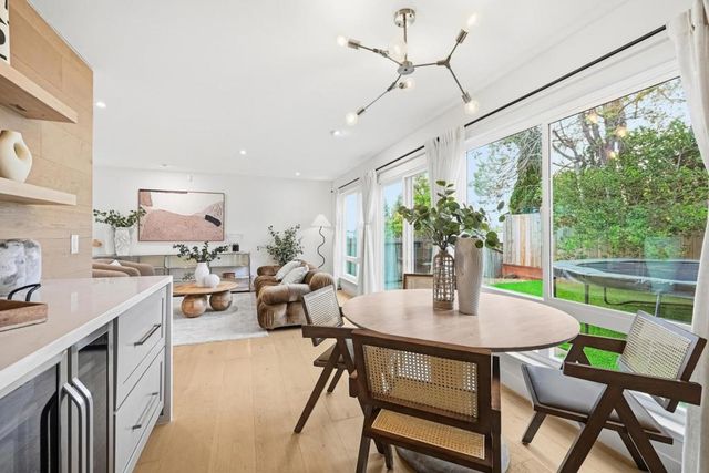 27947 Edgecliff Way, Hayward, CA 94542