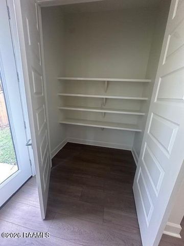 1510 Kaliste Saloom Road 105, Lafayette, LA 70508