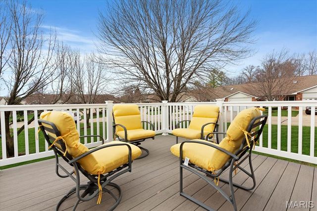 2919 Mac Arthur Drive 29, St Charles, MO 63301