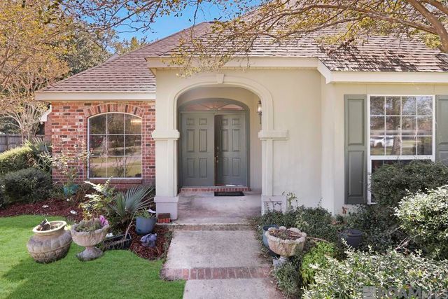 1227 E Eva St, Gonzales, LA 70737