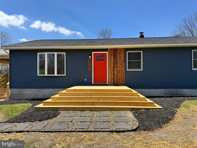 1067 BROADVIEW DR, Jim Thorpe, PA 18229