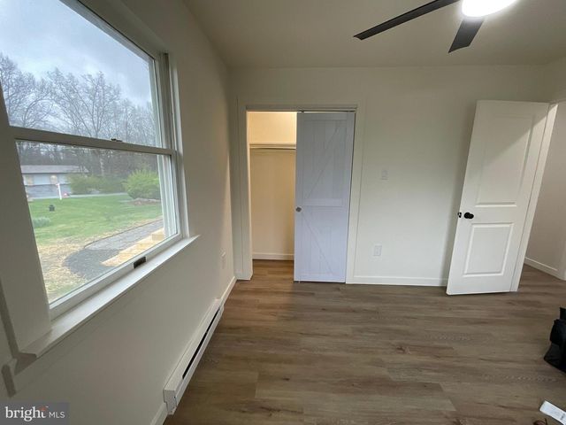 1067 BROADVIEW DR, Jim Thorpe, PA 18229