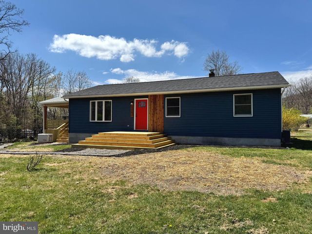 1067 BROADVIEW DR, Jim Thorpe, PA 18229