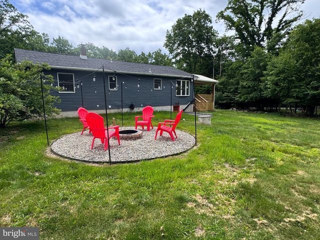 1067 BROADVIEW DR, Jim Thorpe, PA 18229