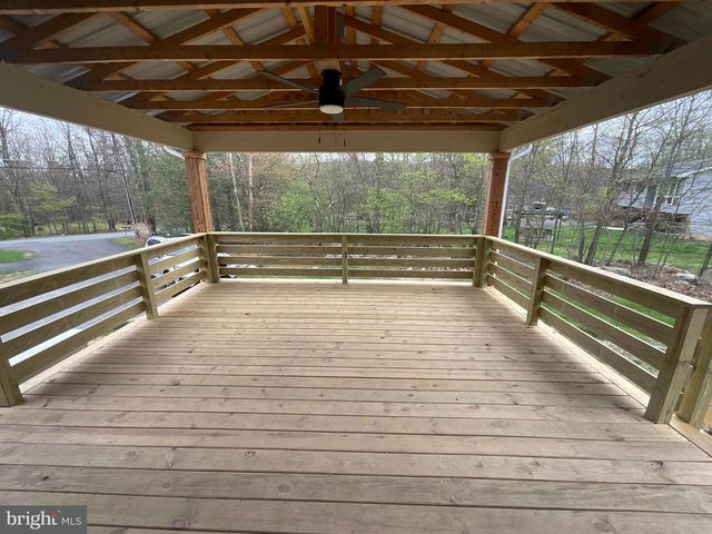 1067 BROADVIEW DR, Jim Thorpe, PA 18229