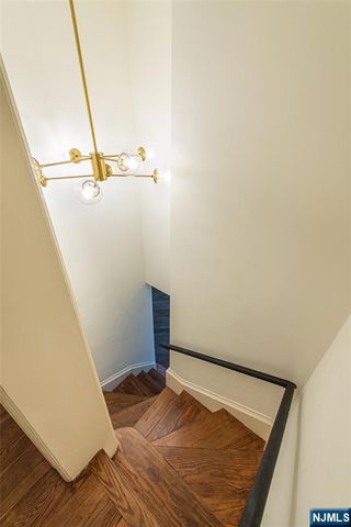 25 West Road, Millburn, NJ 07078