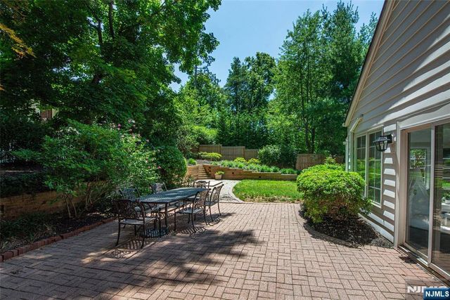 25 West Road, Millburn, NJ 07078