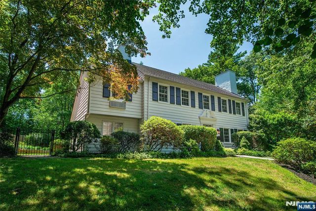 25 West Road, Millburn, NJ 07078