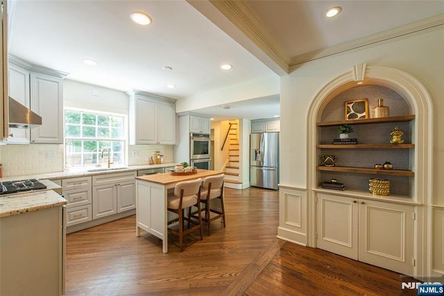 25 West Road, Millburn, NJ 07078