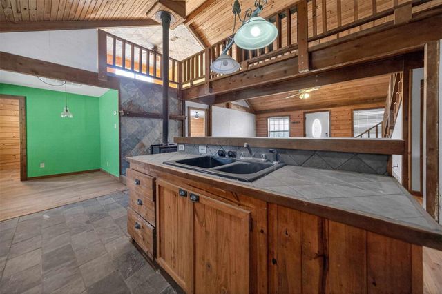 18737 Saddleback Lane, Flint, TX 75762