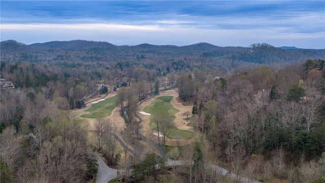 901 Mountain Summit Road, Travelers Rest, SC 29690