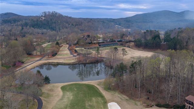 901 Mountain Summit Road, Travelers Rest, SC 29690