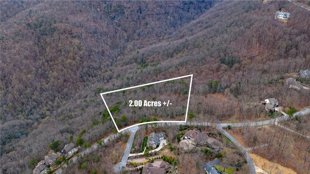 901 Mountain Summit Road, Travelers Rest, SC 29690