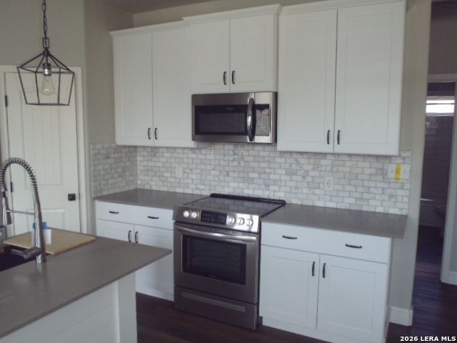964 ALLENDE ST, Seguin, TX 78155