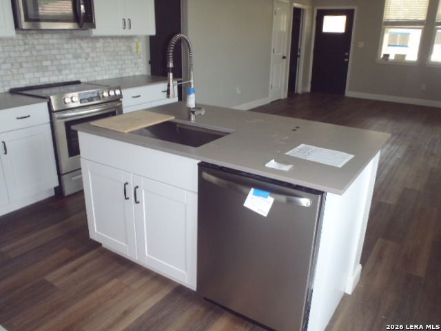 964 ALLENDE ST, Seguin, TX 78155