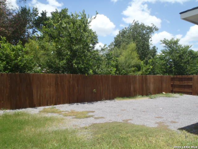 964 ALLENDE ST, Seguin, TX 78155