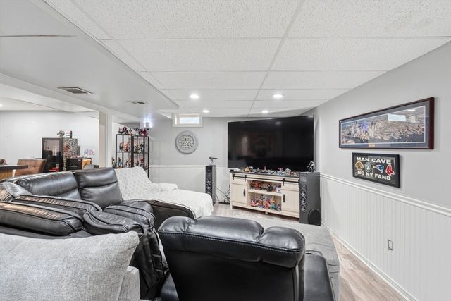 240 Horizon Way, Fall River, MA 02720