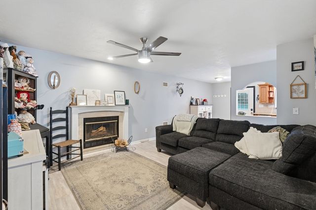 240 Horizon Way, Fall River, MA 02720