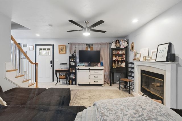 240 Horizon Way, Fall River, MA 02720
