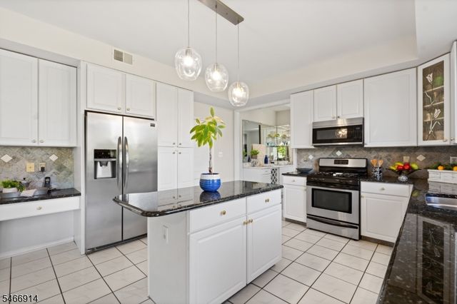 22 Wesley Rd, Hillsborough Twp., NJ 08844