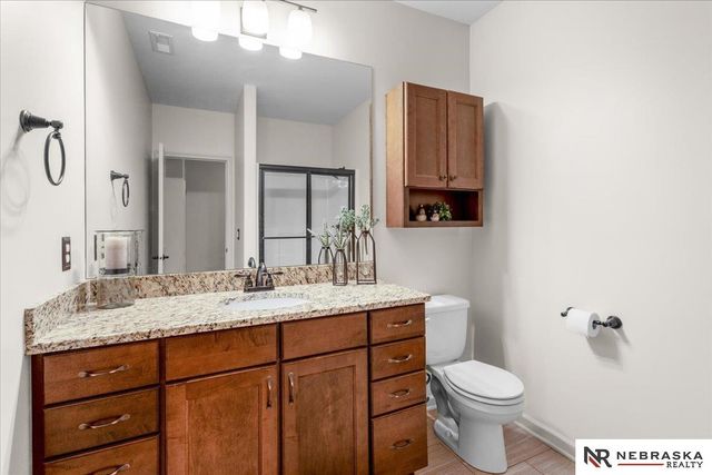 19611 Brookside Lane, Gretna, NE 68028