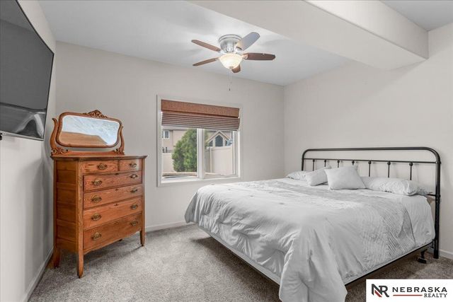 19611 Brookside Lane, Gretna, NE 68028