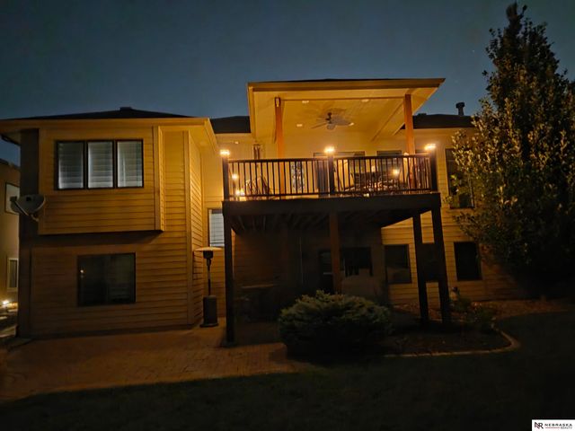 19611 Brookside Lane, Gretna, NE 68028
