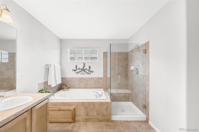 11376 S Blackthorn Court, Parker, CO 80134