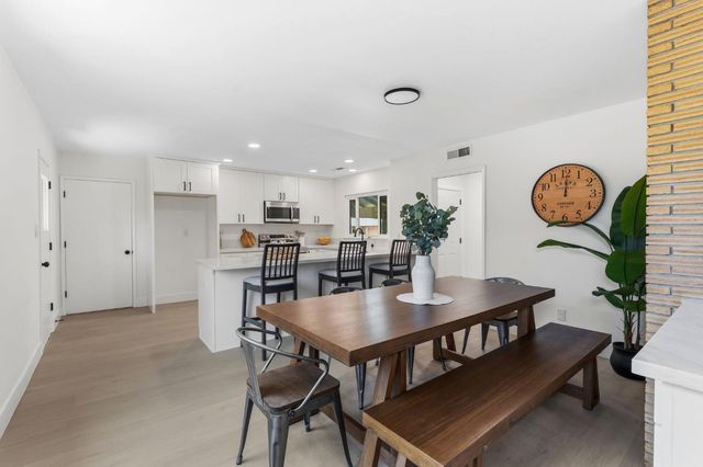 3445 Rosemont Dr, Sacramento, CA 95826
