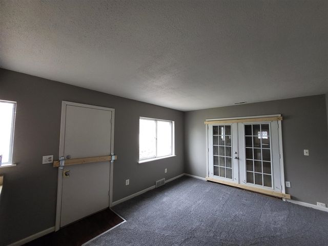 20304 E Eight Mile Road, Harper Woods, MI 48225